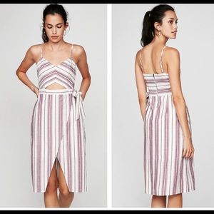 Express striped cutout dress 💜🤍